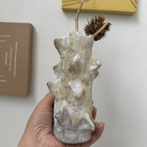 Vase 1